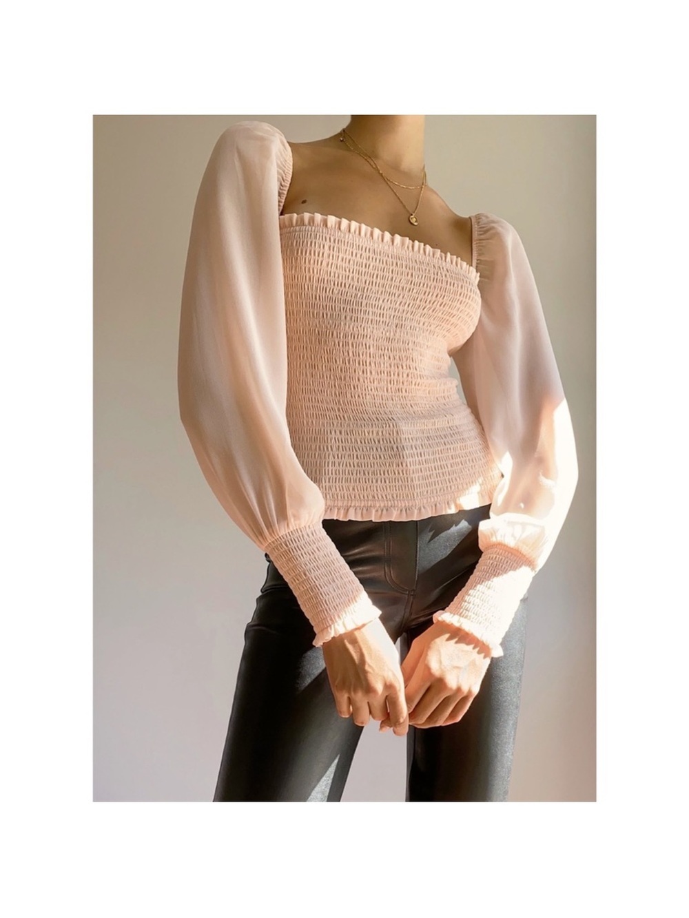 Wilfred Aritzia Tempest Mochi Pink Rose Smocked Square Neck Blouse Small